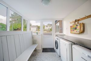 Utility room- click for photo gallery